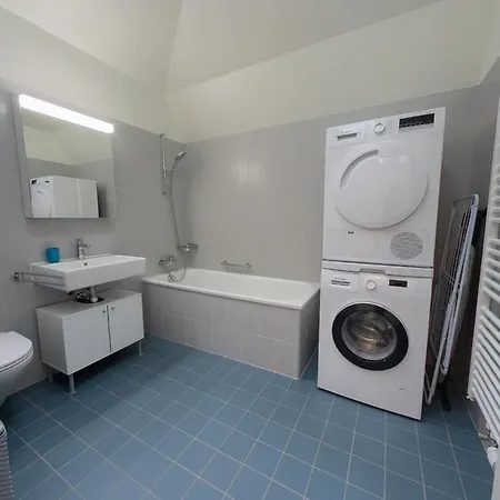 View Spacious 1-bed - Aer8-5f * Лозанна